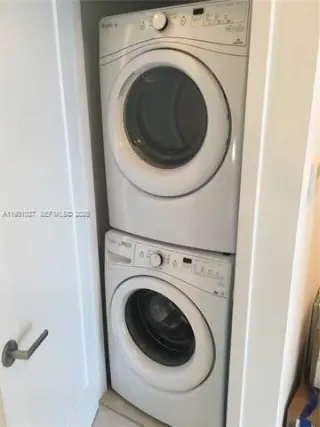 Propiedad en alquiler con 3 habitaciones y 2.5 baños en Miami