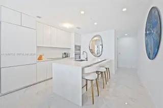 Propiedad en alquiler con 3 habitaciones y 3 baños en Miami