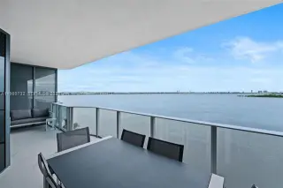 Propiedad en alquiler con 3 habitaciones y 3 baños en Miami