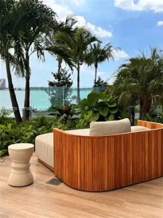 Propiedad en alquiler con 3 habitaciones y 3 baños en Miami