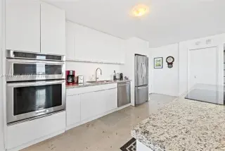 Propiedad en alquiler con 2 habitaciones y 2 baños en Miami Beach