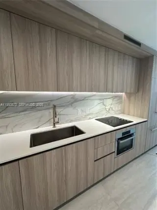 Propiedad en alquiler con 1 dormitorio y 1 baño en Miami