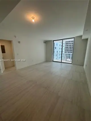 Propiedad en alquiler con 1 dormitorio y 1 baño en Miami