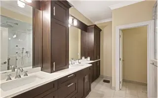 Propiedad en alquiler con 3 habitaciones y 2.5 baños en Chicago