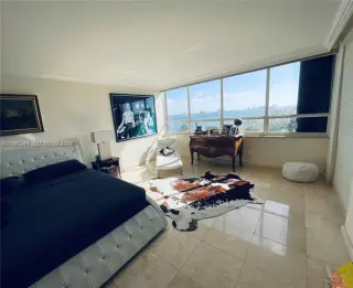 Propiedad en alquiler con 2 habitaciones y 2 baños en Miami