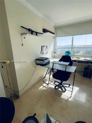 Propiedad en alquiler con 2 habitaciones y 2 baños en Miami
