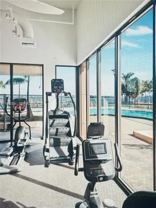 Propiedad en alquiler con 2 habitaciones y 2 baños en Miami