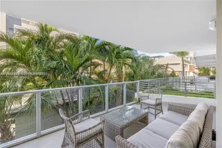 Propiedad en alquiler con 2 dormitorios y 3 baños en Bay Harbor Islands