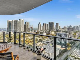 Propiedad en alquiler con 2 habitaciones y 2 baños en Miami