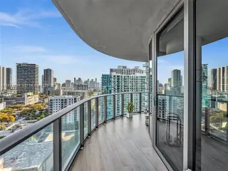 Propiedad en alquiler con 2 habitaciones y 2 baños en Miami
