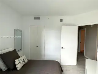 Propiedad en alquiler con 3 habitaciones y 2 baños en Miami