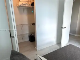 Propiedad en alquiler con 3 habitaciones y 2 baños en Miami