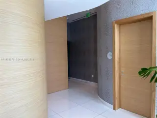 Propiedad en alquiler con 3 habitaciones y 2 baños en Miami