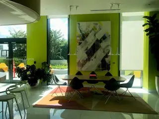 Propiedad en alquiler con 3 habitaciones y 2 baños en Miami