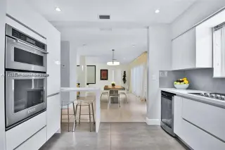 Propiedad en alquiler con 3 habitaciones y 2 baños en Miami Shores