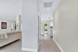 Propiedad en alquiler con 3 habitaciones y 2 baños en Miami Shores