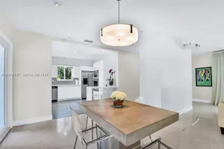 Propiedad en alquiler con 3 habitaciones y 2 baños en Miami Shores