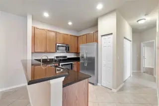 Propiedad en alquiler con 2 habitaciones y 2 baños en Tamarac