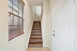Propiedad en alquiler con 2 habitaciones y 2 baños en Tamarac