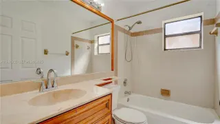 Propiedad en alquiler con 3 habitaciones y 2 baños en Coconut Creek