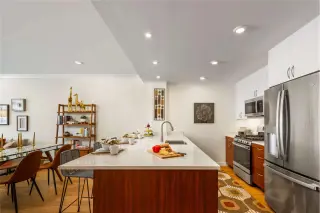 Propiedad en alquiler con 1 dormitorio y 1 baño en Brookline