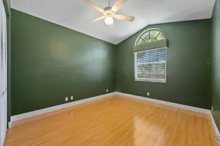 Propiedad en alquiler con 3 habitaciones y 3 baños en Lake Worth