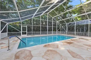 Propiedad en alquiler con 3 habitaciones y 3 baños en Lake Worth