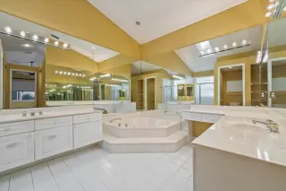 Propiedad en alquiler con 3 habitaciones y 3 baños en Lake Worth