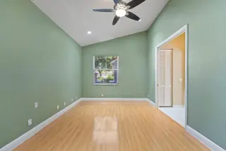 Propiedad en alquiler con 3 habitaciones y 3 baños en Lake Worth