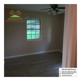 Propiedad en alquiler con 3 habitaciones y 2 baños en Lafayette
