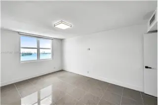 Propiedad en alquiler con 2 habitaciones y 2 baños en Miami Beach