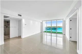 Propiedad en alquiler con 2 habitaciones y 2 baños en Miami Beach