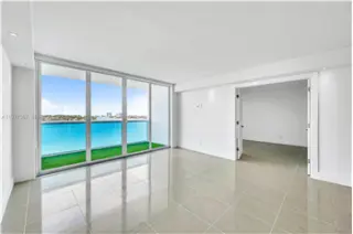 Propiedad en alquiler con 2 habitaciones y 2 baños en Miami Beach