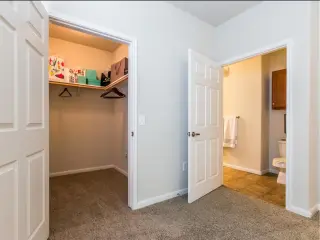 Propiedad en alquiler con 3 habitaciones y 2 baños en Austin