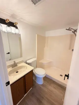 Propiedad en alquiler con 2 dormitorios y 2 baños en Savannah