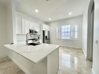 Propiedad en alquiler con 3 habitaciones y 3.5 baños en Delray Beach