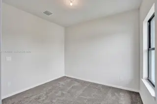 Propiedad en alquiler con 3 habitaciones y 2.5 baños en Oakland Park
