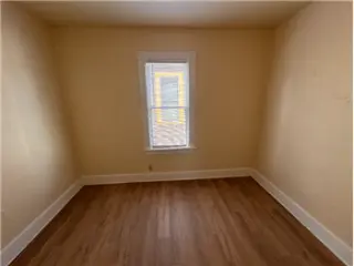 Propiedad en alquiler con 3 habitaciones y 1 baño en Milwaukee Avenue
