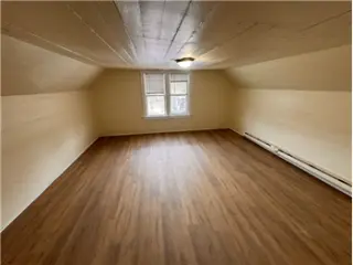 Propiedad en alquiler con 3 habitaciones y 1 baño en Milwaukee Avenue