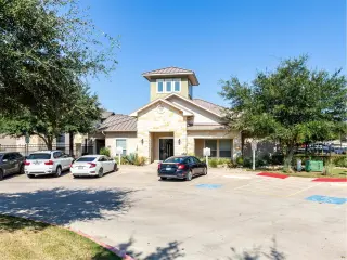 Propiedad en alquiler con 1 dormitorio y 1 baño en Austin