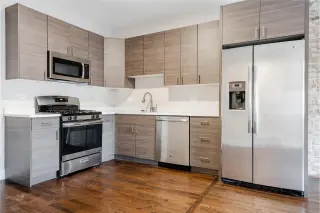 Propiedad en alquiler con 3 habitaciones y 2 baños en Chicago