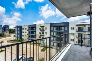Propiedad en alquiler con 3 habitaciones y 2 baños en Austin