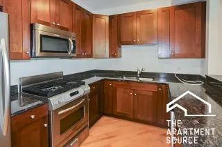 Propiedad en alquiler con 3 habitaciones y 2 baños en Chicago