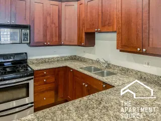 Propiedad en alquiler con 3 habitaciones y 2 baños en Chicago