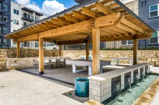 Propiedad en alquiler con 3 habitaciones y 2 baños en Austin