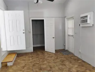 Propiedad en alquiler con 4 habitaciones y 2 baños en Fort Lauderdale