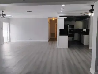 Propiedad en alquiler con 4 habitaciones y 2 baños en Fort Lauderdale
