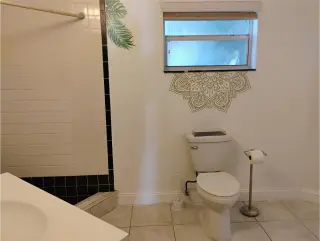 Propiedad en alquiler con 4 habitaciones y 2 baños en Fort Lauderdale