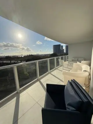 Propiedad en alquiler con 2 habitaciones y 2 baños en Miami