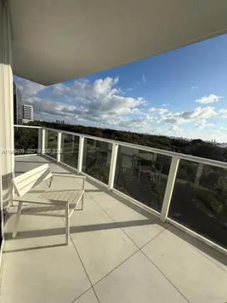 Propiedad en alquiler con 2 habitaciones y 2 baños en Miami